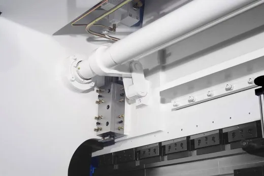 MetalTec HBM 80/2500C Листогибочный гидравлический пресс с ЧПУ контроллером TP10S
