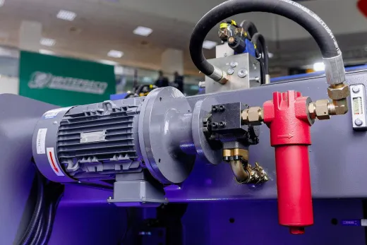 MetalTec HBC 170/3200 Листогибочный пресс с ЧПУ 4+1 MT-15