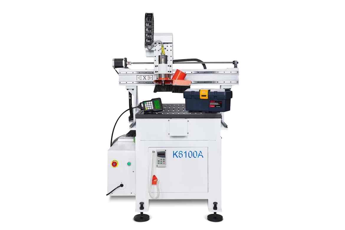 Фрезерный станок с ЧПУ Advercut K6100A
