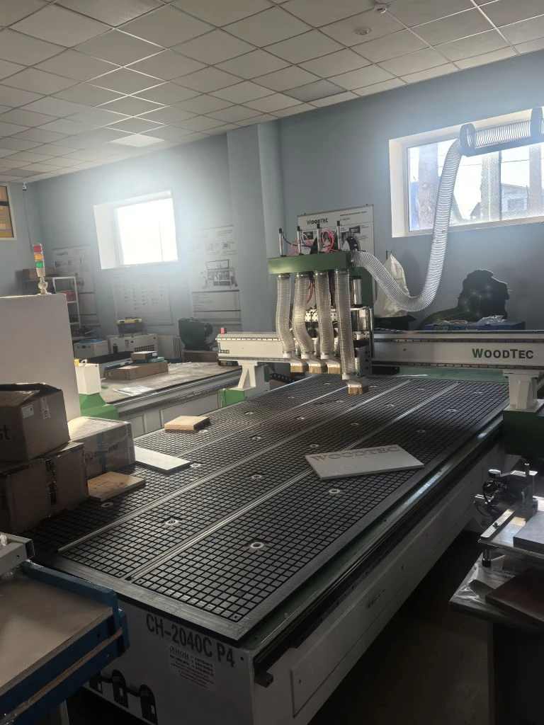 ЧПУ WoodTec H-2040C P4