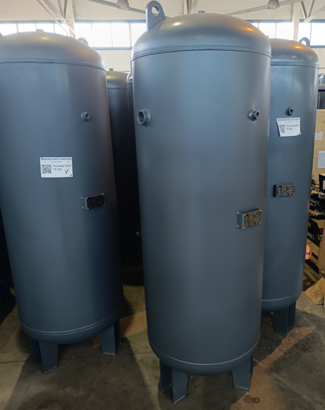 Ресивер вертикальный 600L IRONMAC