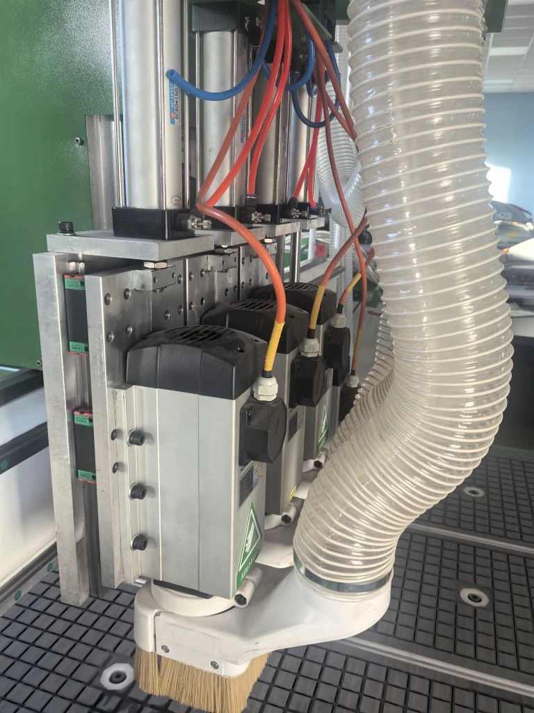 ЧПУ WoodTec H-2040C P4