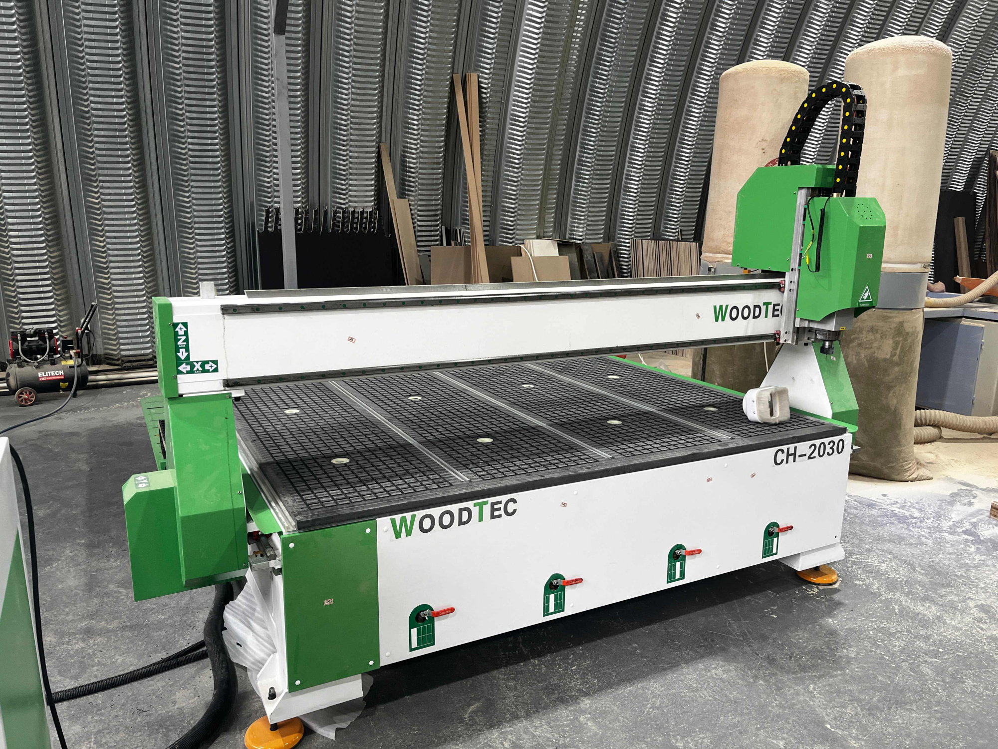 ЧПУ WoodTec CH 2030