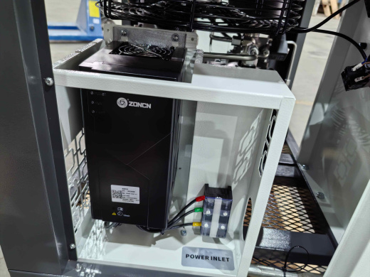 Винтовой компрессор IRONMAC IC 30/15 DIGI WiFi