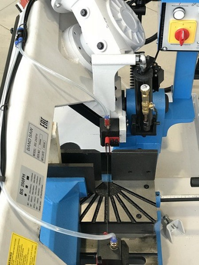 MetalTec BS 250FH (380W) Ленточнопильный станок по металлу (Ø до 250 мм, полотно 27 мм, -45 - 0 - +60 поворот рамы)