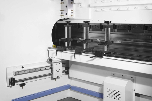 MetalTec HBM 125/3200C Листогибочный гидравлический пресс с ЧПУ контроллером TP10S