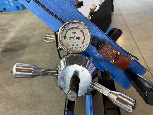 MetalTec BS 228FH