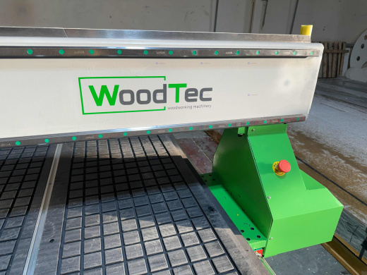 ЧПУ WoodTec H-2040C P2