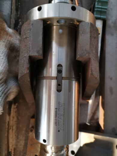MetalTec TOPMILL 1360F вертикальный обрабатывающий центр с ЧПУ