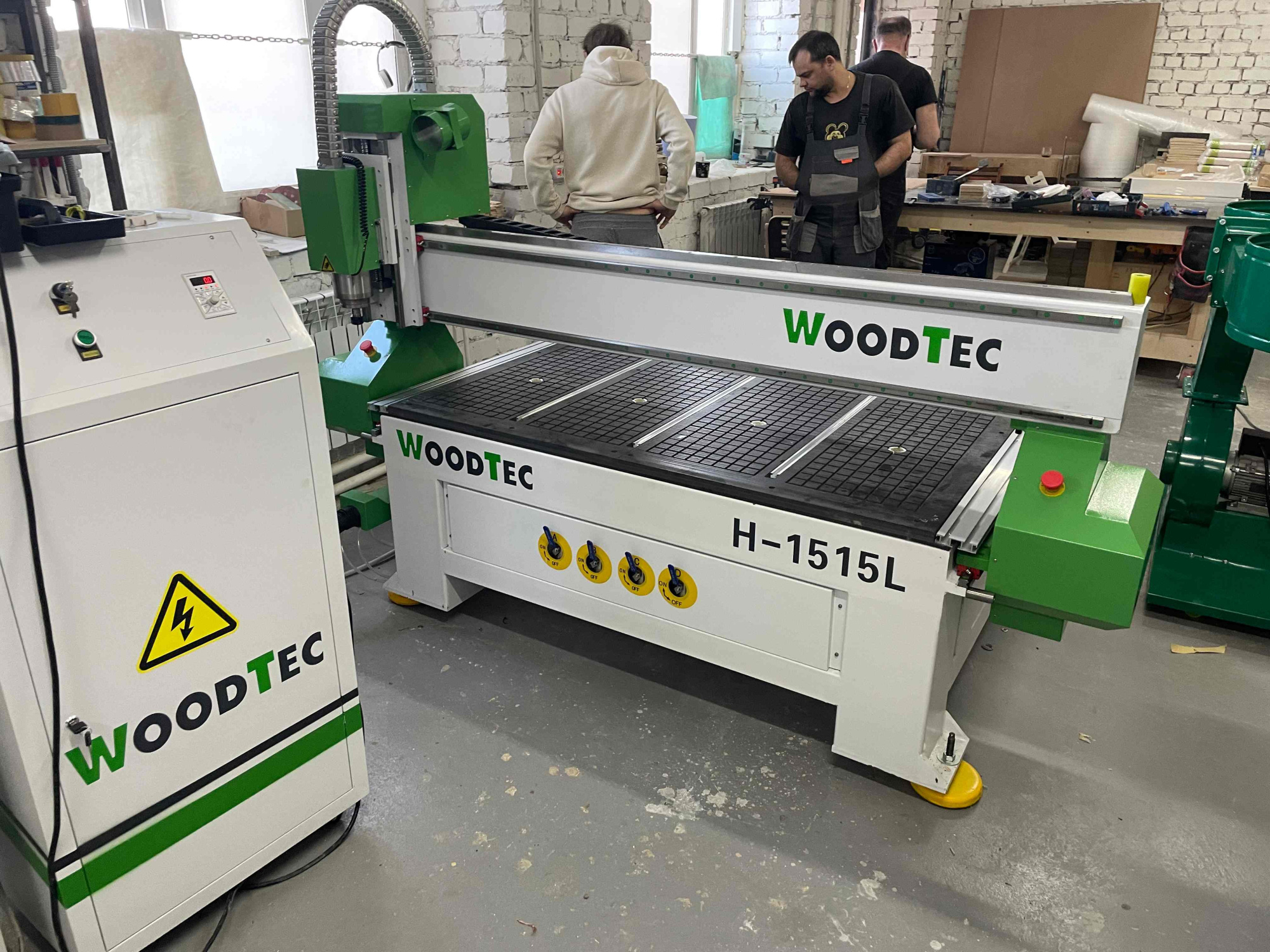 ЧПУ WoodTec H 1515L
