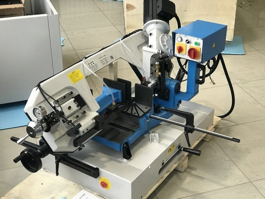 MetalTec BS 250FH (380W) Ленточнопильный станок по металлу (Ø до 250 мм, полотно 27 мм, -45 - 0 - +60 поворот рамы)