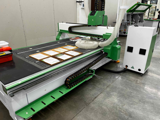 ЧПУ WoodTec СH 1325L