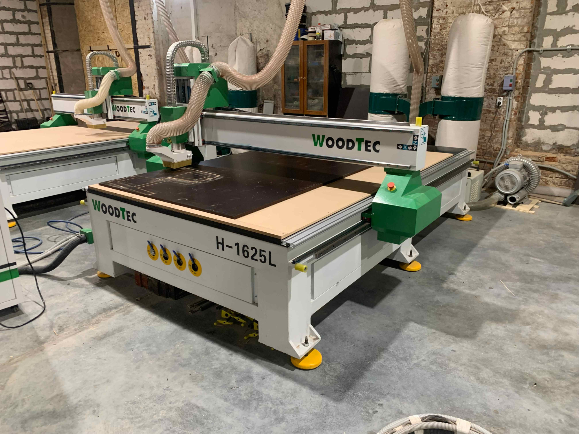 ЧПУ WoodTec H 1625L
