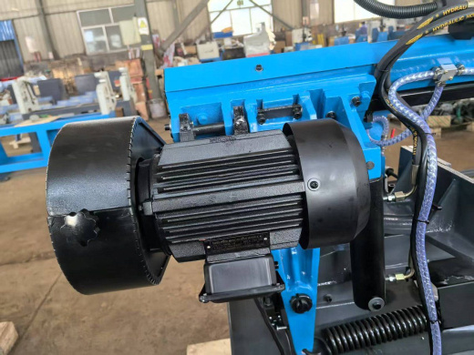 MetalTec HBS 255FH (380W) Ленточнопильный станок по металлу (Ø до 254 мм, полотно 27 мм, 0 - 45 поворот тисков)
