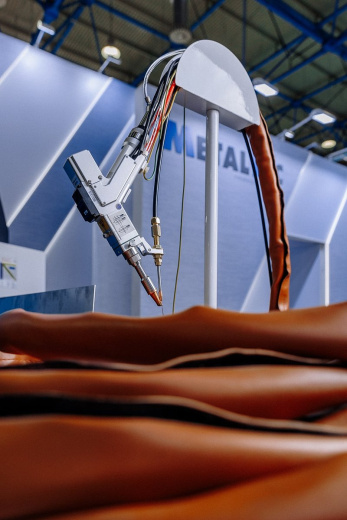 Оптоволоконная лазерная сварочная установка MetalTec WL 3000
