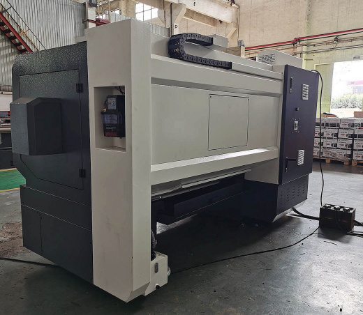 MetalTec NEXT 50x1000 KND Токарный станок ЧПУ с горизонтальной станиной