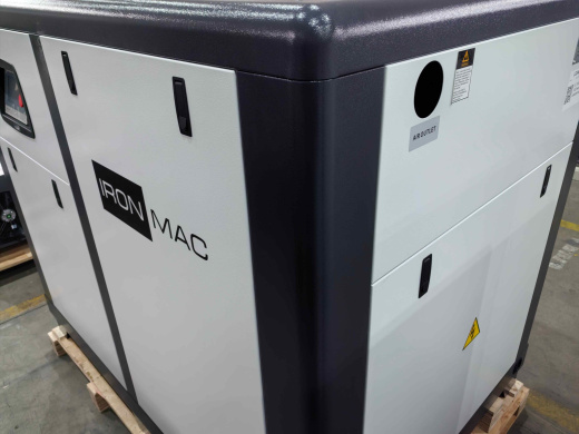 Винтовой компрессор IRONMAC IC 30/15 DIGI WiFi
